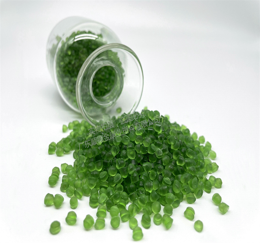 PVC通用擠出軟料(單層軟管) PVC通用擠出軟料(單層軟管)